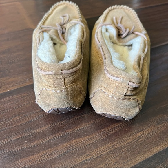 UGG suede leather upper furry lining size 5 slipper - Picture 5 of 8